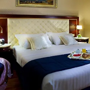 مونديال 4*, روما إيطاليا